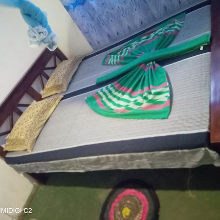 Sigiriya Homestay Bagian luar foto