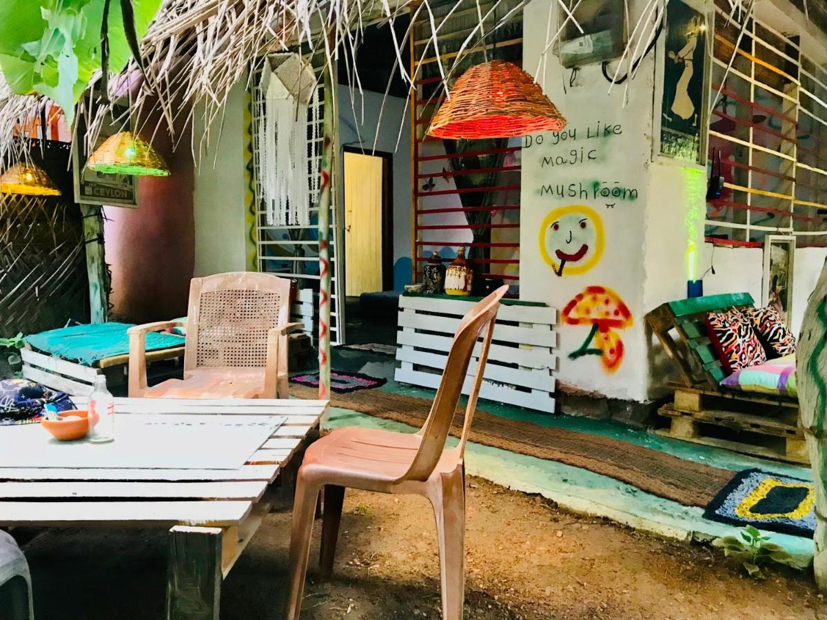 Sigiriya Homestay Bagian luar foto